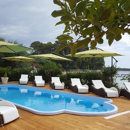 Banjol 441 Mare Apartman *